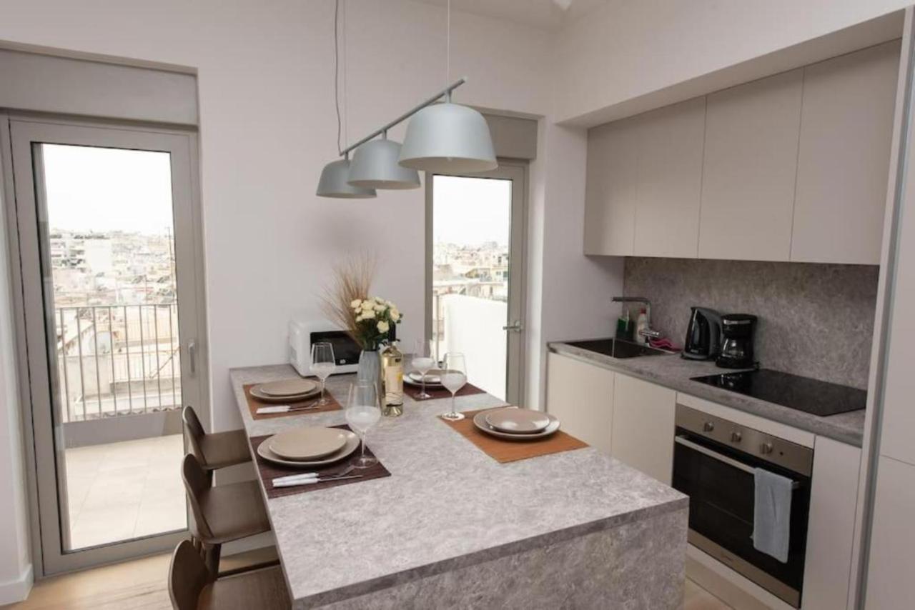 Brand-New Flat With A City View Атина Екстериор снимка